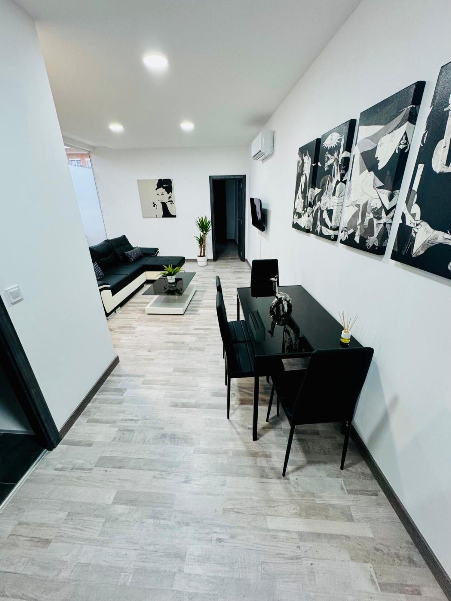 Duplex Th Sanse Norte San Sebastián de los Reyes Buitenkant foto