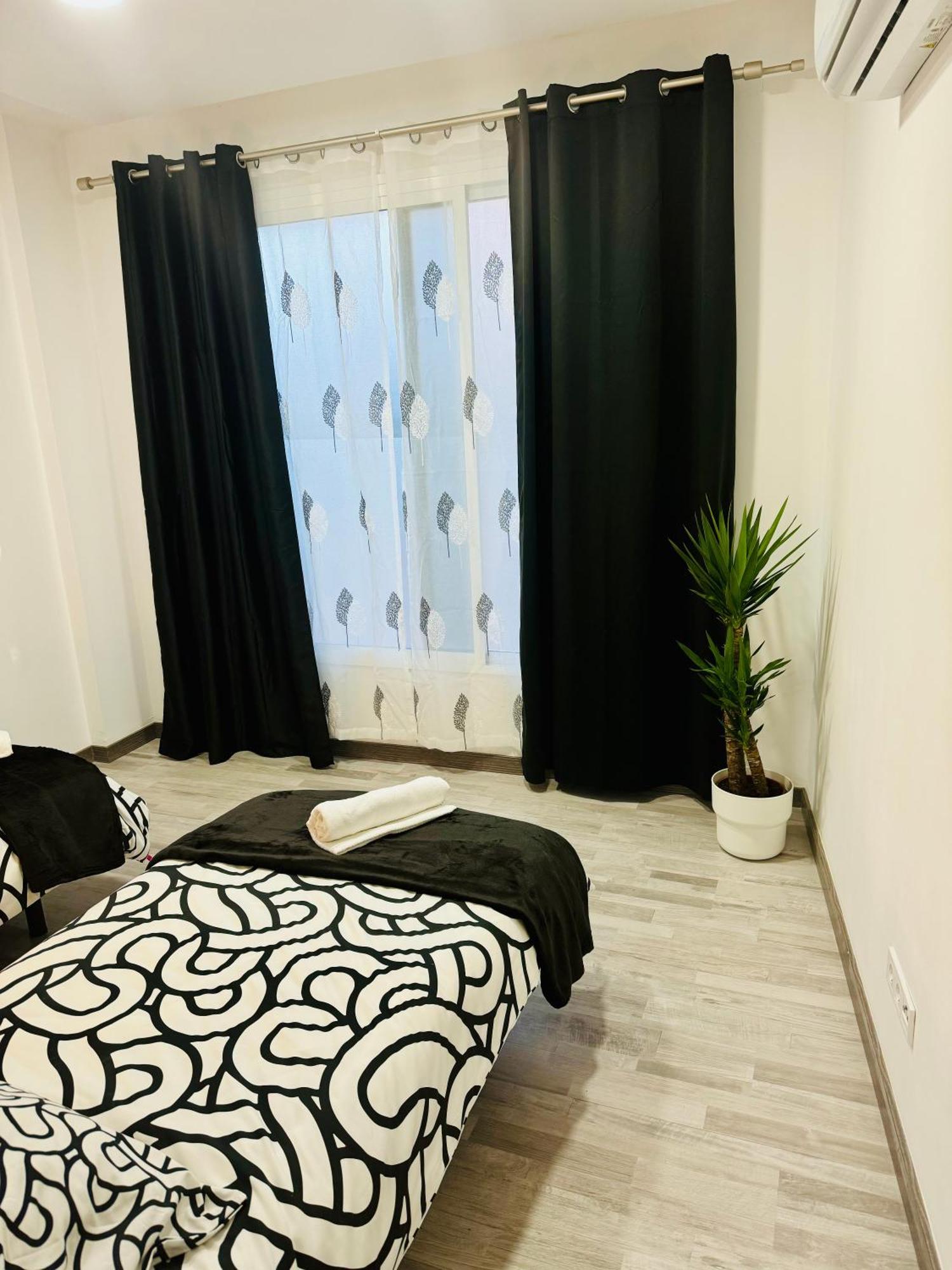 Duplex Th Sanse Norte San Sebastián de los Reyes Buitenkant foto