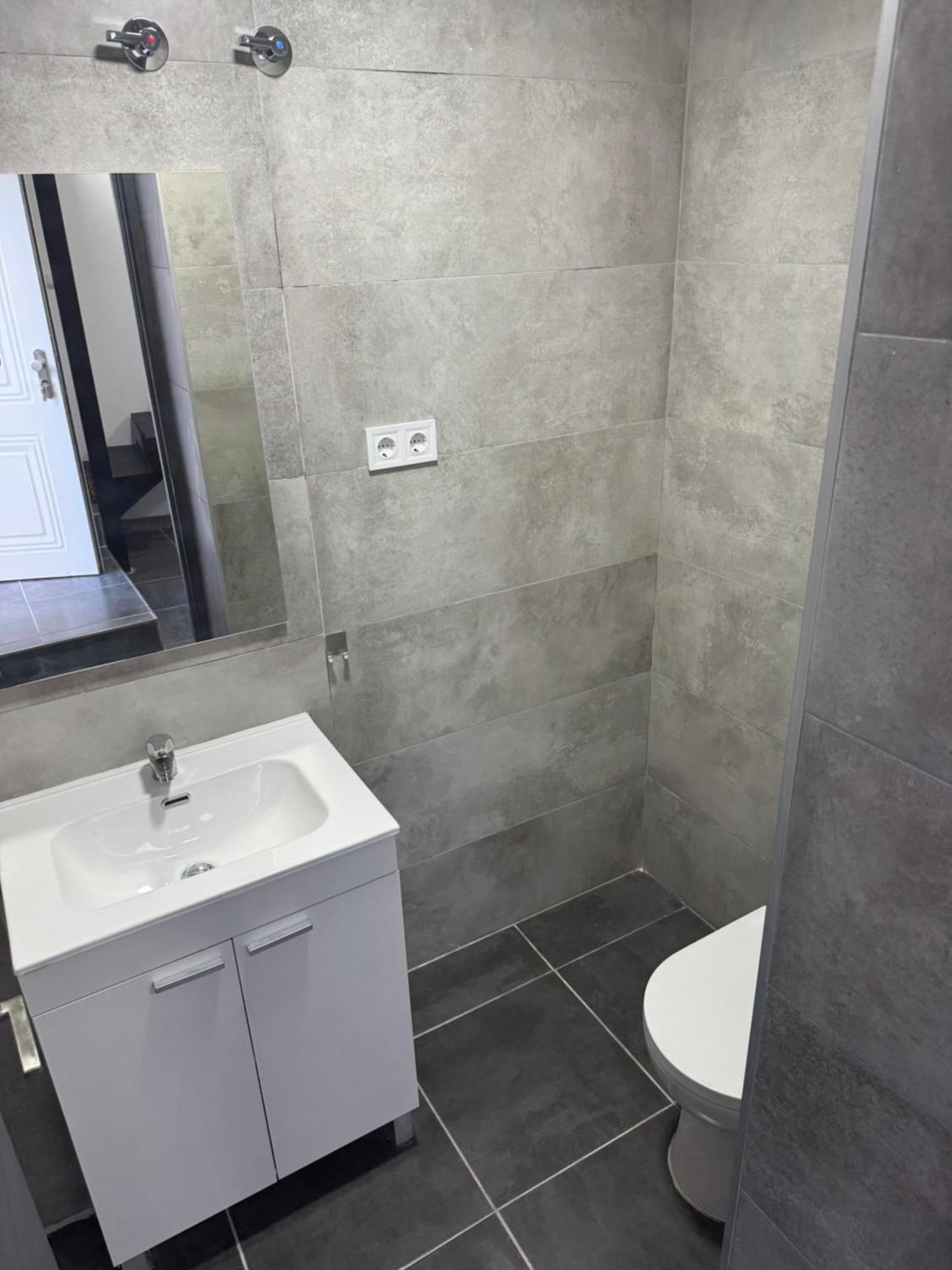 Duplex Th Sanse Norte San Sebastián de los Reyes Buitenkant foto
